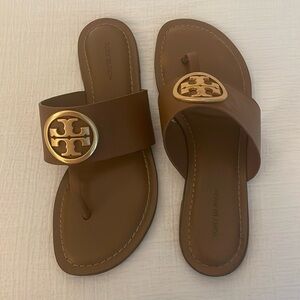 Tory Burch caramel sandals with gold logo!